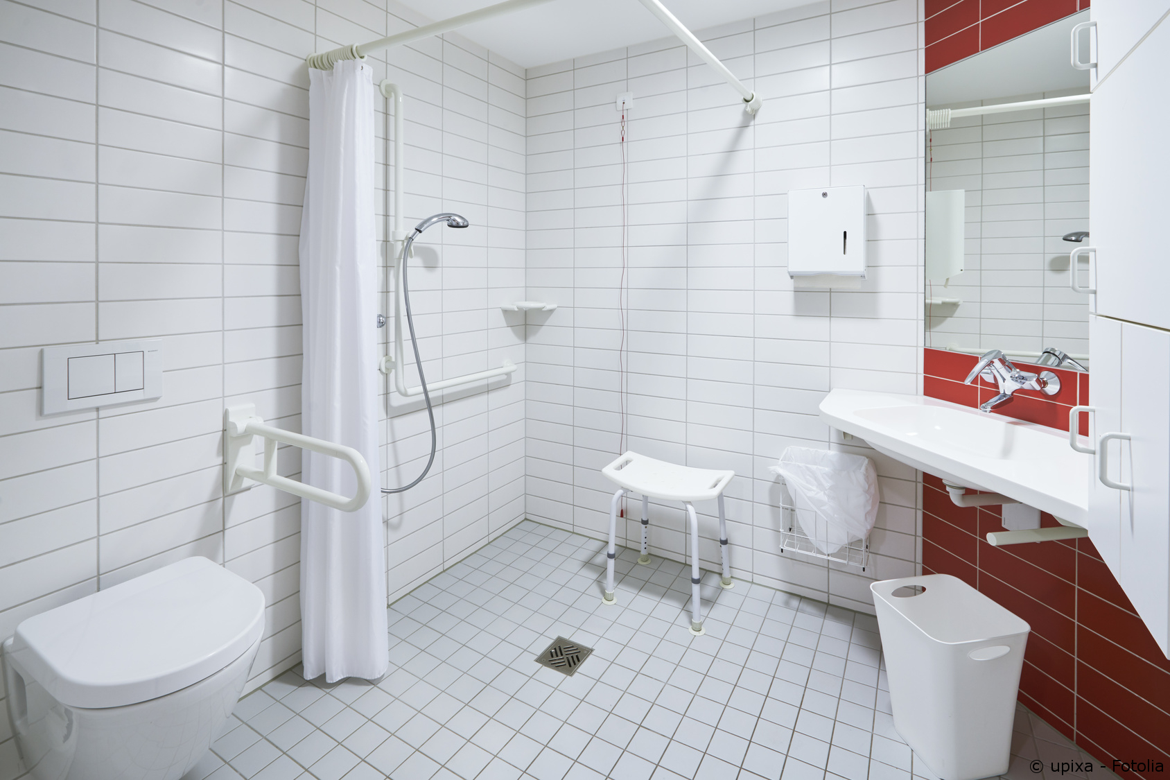 Badezimmer sanieren – machen Sie Ihr Bad barrierefrei - Sanieren und Dämmen
