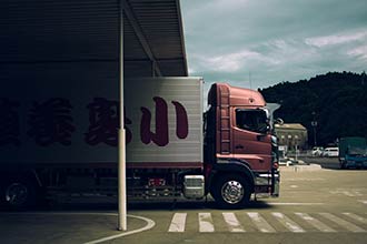 Umzugswagen Umzugswagen: LKW transportiert Umzug